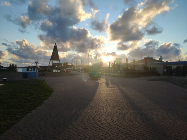 Sonnenuntergang in den Niederlanden